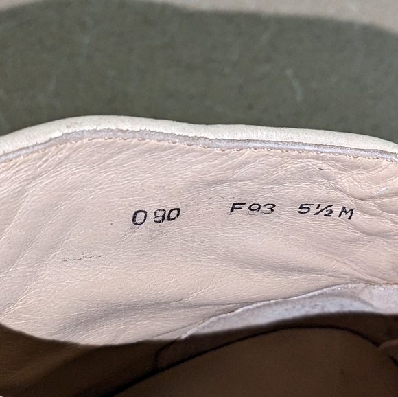 FRANCO Sarto leather embroidered tan western shooties, size 5.5M - Picture 6 of 6